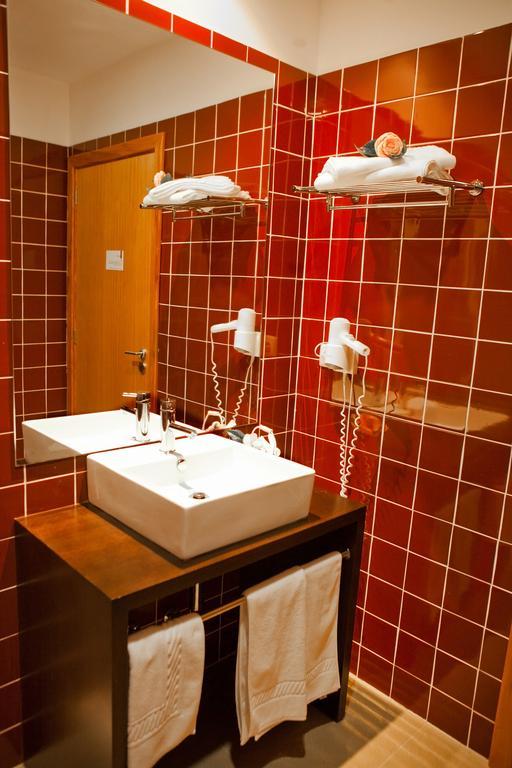 Hotel Vila Luena ヴィーラ・ヴェルデ 部屋 写真