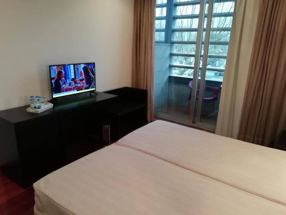 Hotel Vila Luena ヴィーラ・ヴェルデ エクステリア 写真